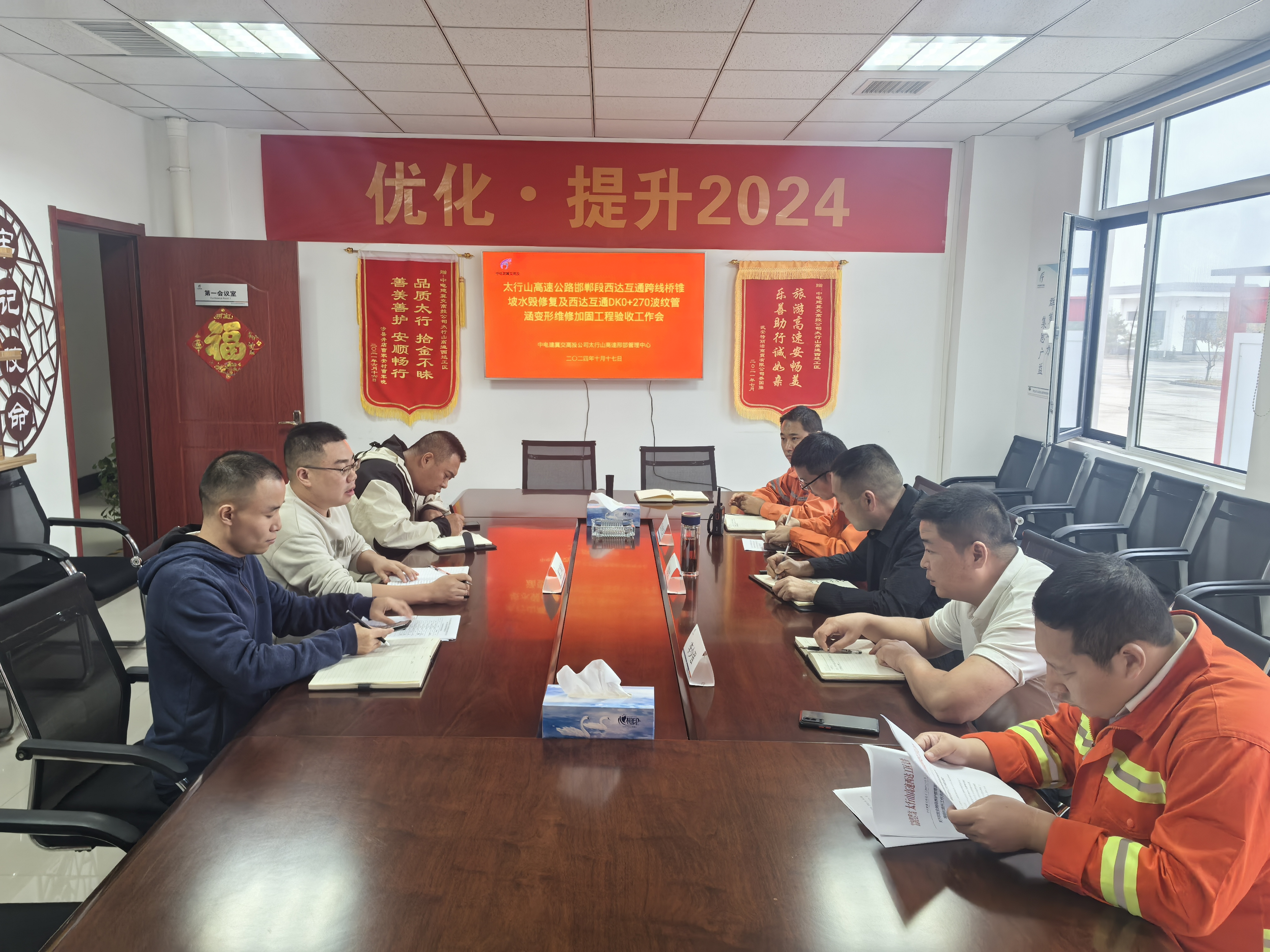 fd7dfa7e72fe13ed0ef6b4f1def0af0.jpg fd7dfa7e72fe13ed0ef6b4f1def0af0.jpg