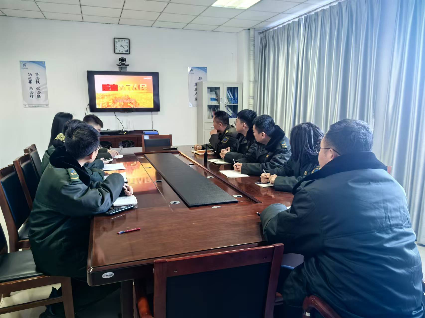 eb8e466e171a9ab4dacac256fc15957.jpg eb8e466e171a9ab4dacac256fc15957.jpg