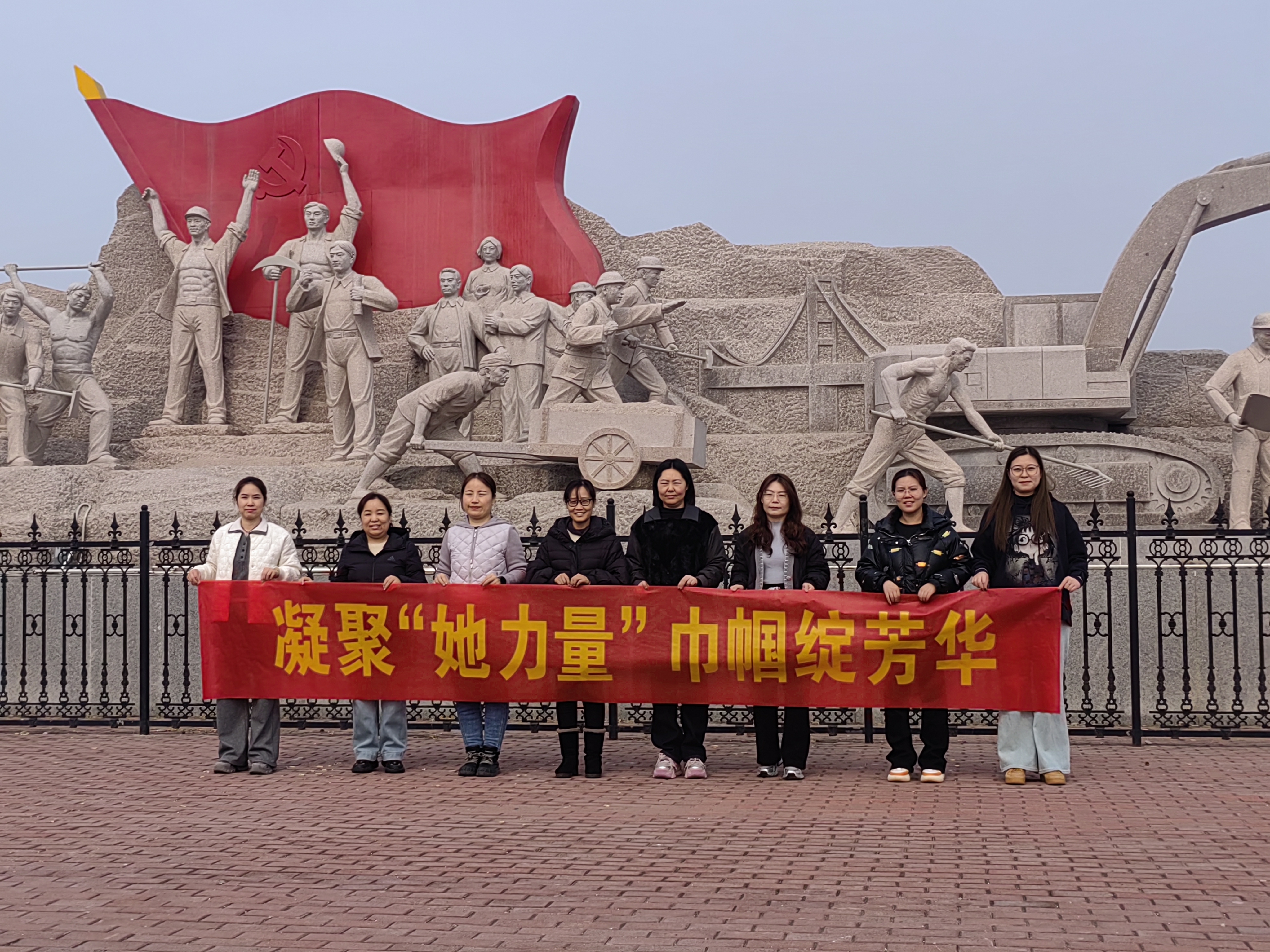 C:\Users\Administrator\Desktop\d5765a911389c33e15312487770438a.jpg C:\Users\Administrator\Desktop\d5765a911389c33e15312487770438a.jpg