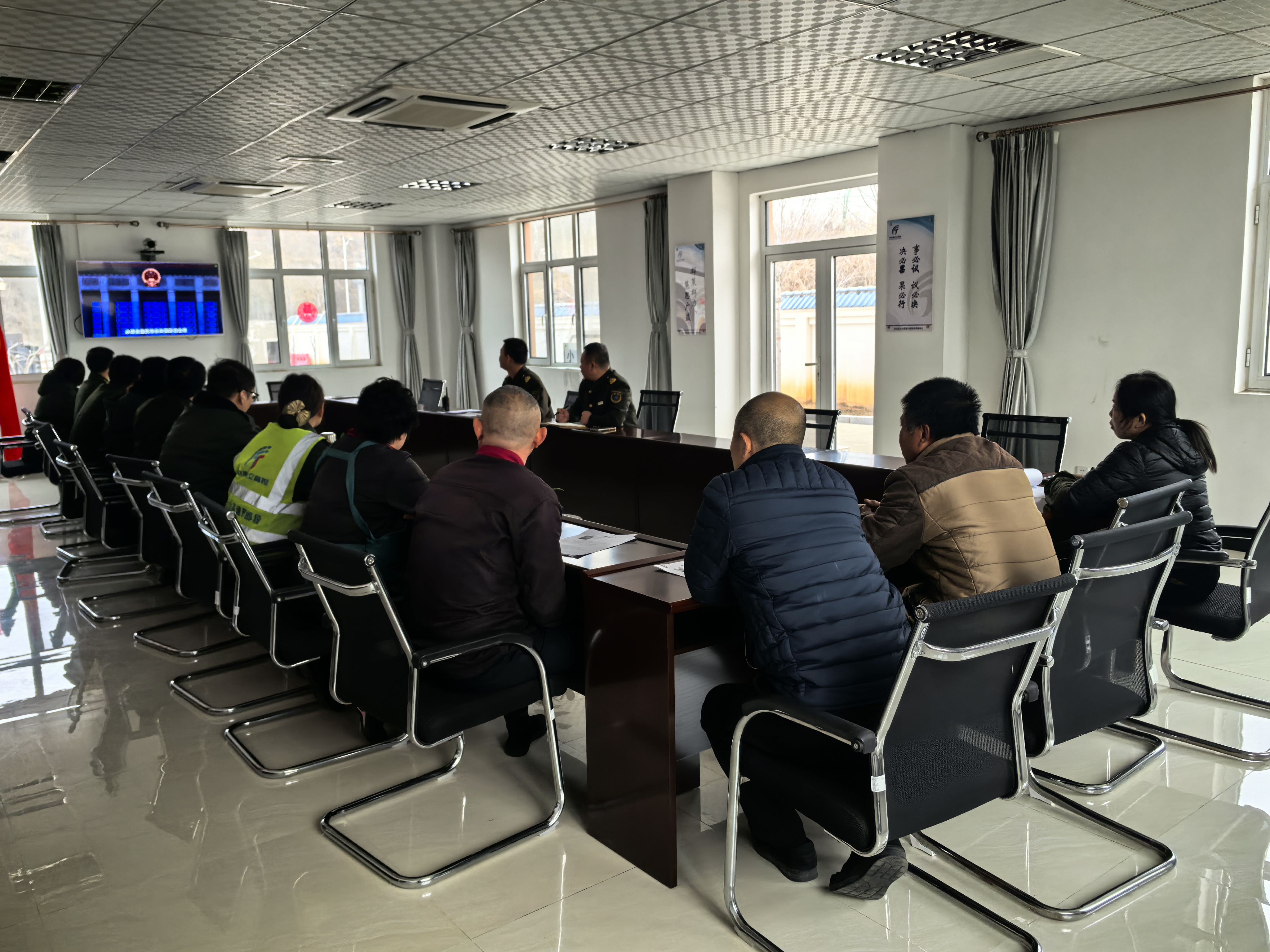 观看.jpg 观看.jpg