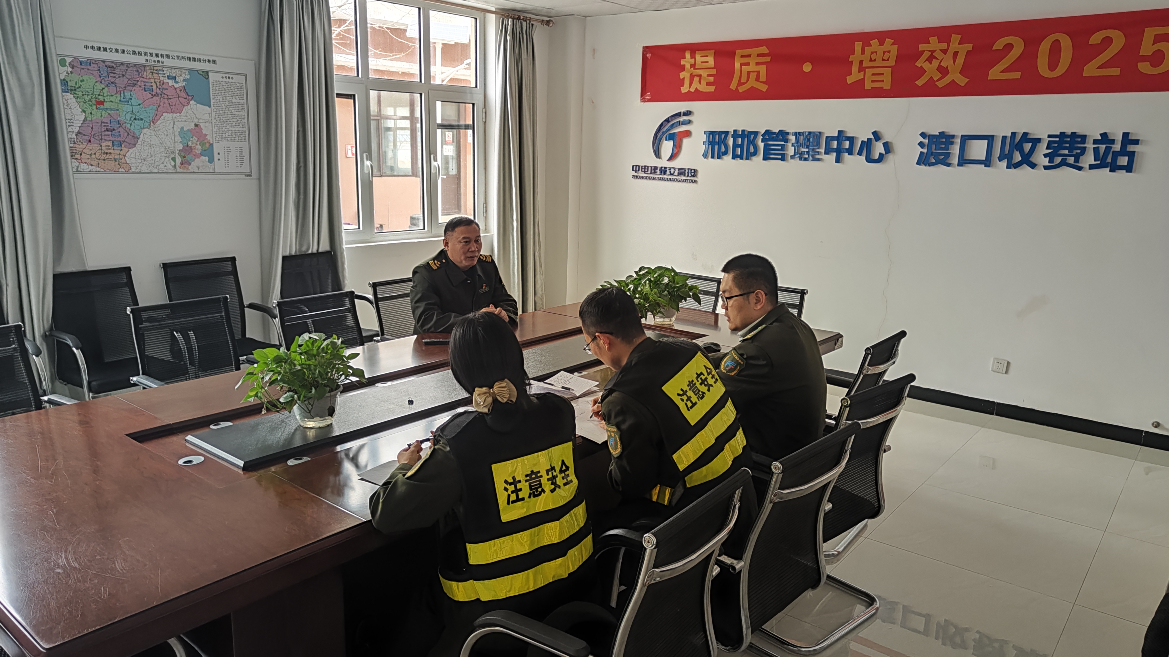 06b5e4114b9639e455de28490517757.jpg 06b5e4114b9639e455de28490517757.jpg