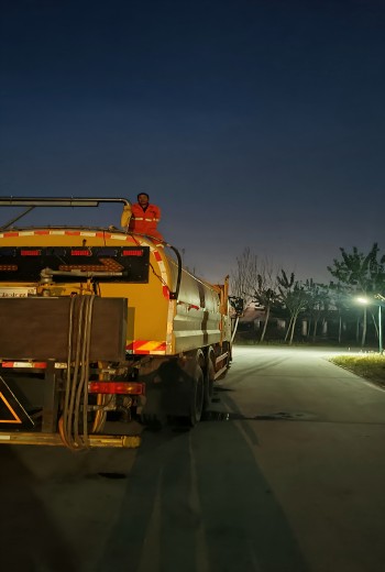 4.17加水.jpg 4.17加水.jpg