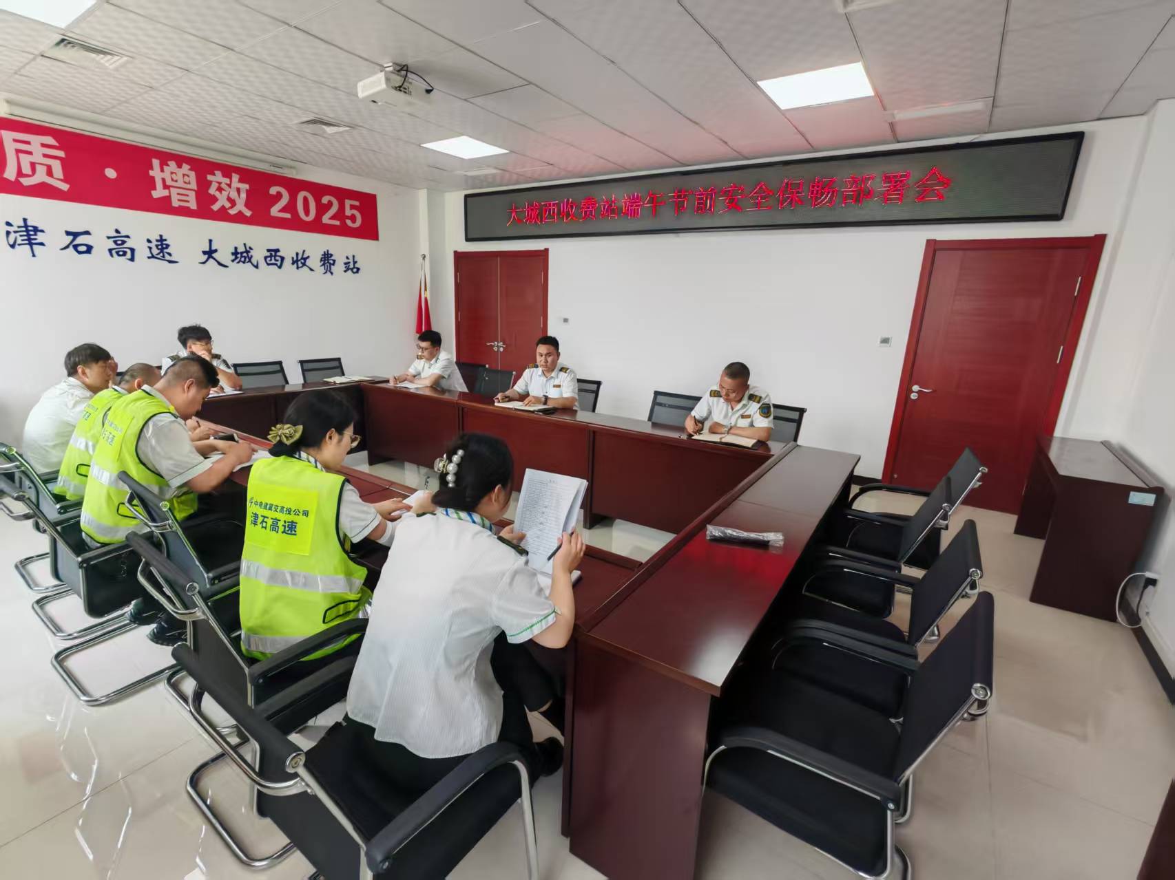 a31b256f535220e61ce51a809da1a23.jpg a31b256f535220e61ce51a809da1a23.jpg