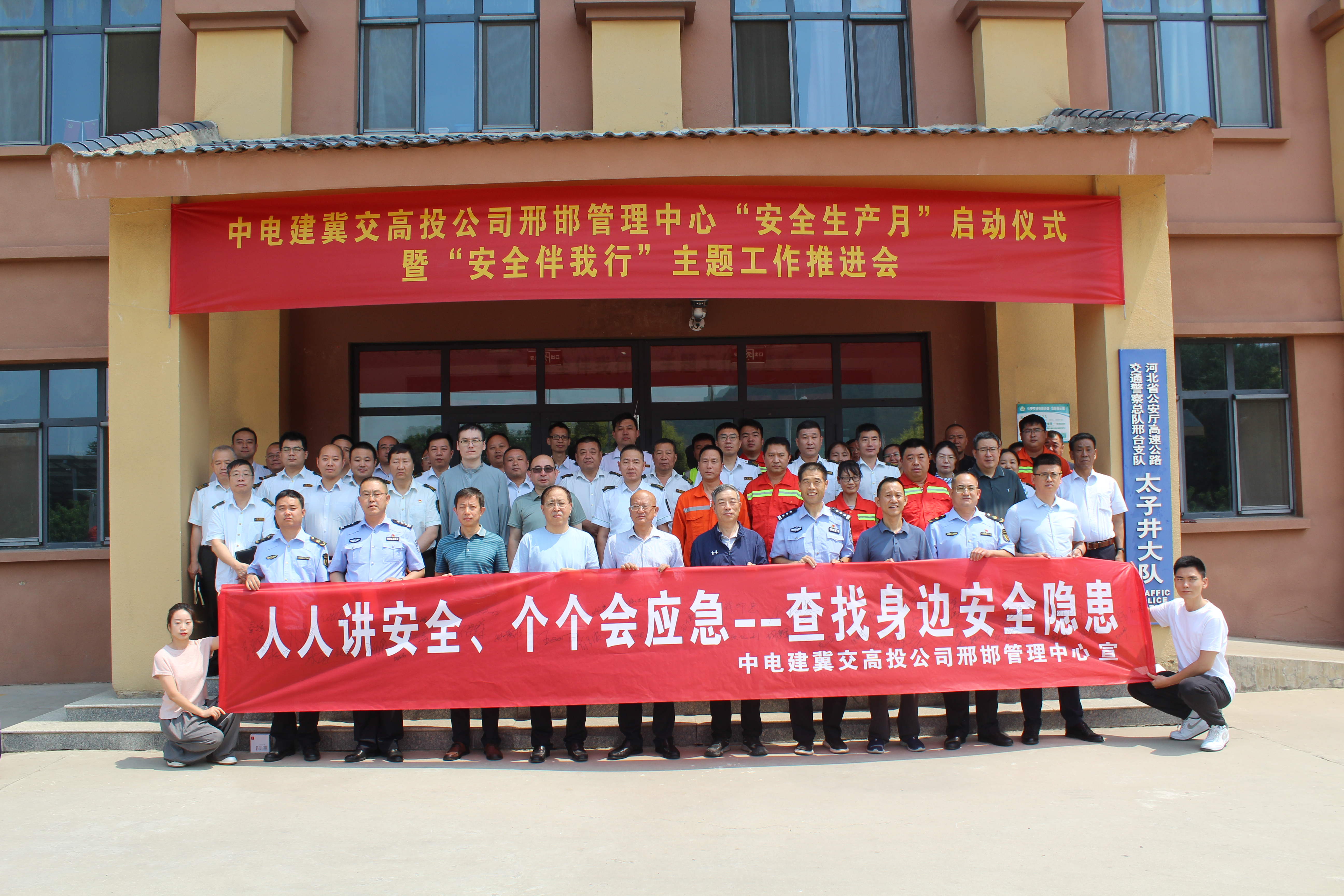 591bc68acdb3f3f84e3aa7ffae77cd8.jpg 591bc68acdb3f3f84e3aa7ffae77cd8.jpg