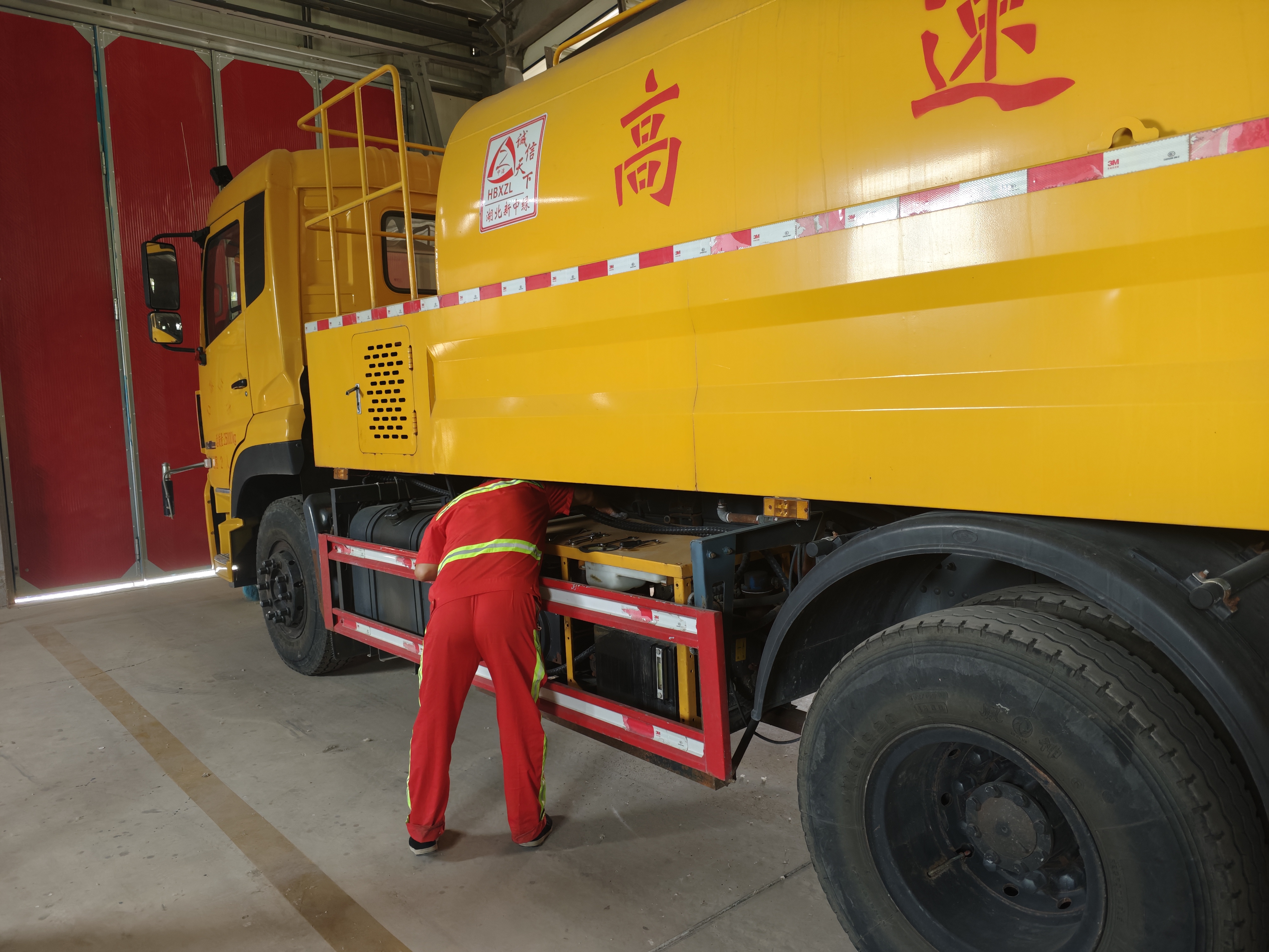 5eeee392ed88cc236e03b1ea8d848c8.jpg 5eeee392ed88cc236e03b1ea8d848c8.jpg