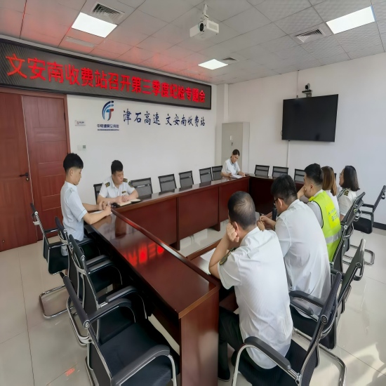 稿件.jpg 稿件.jpg