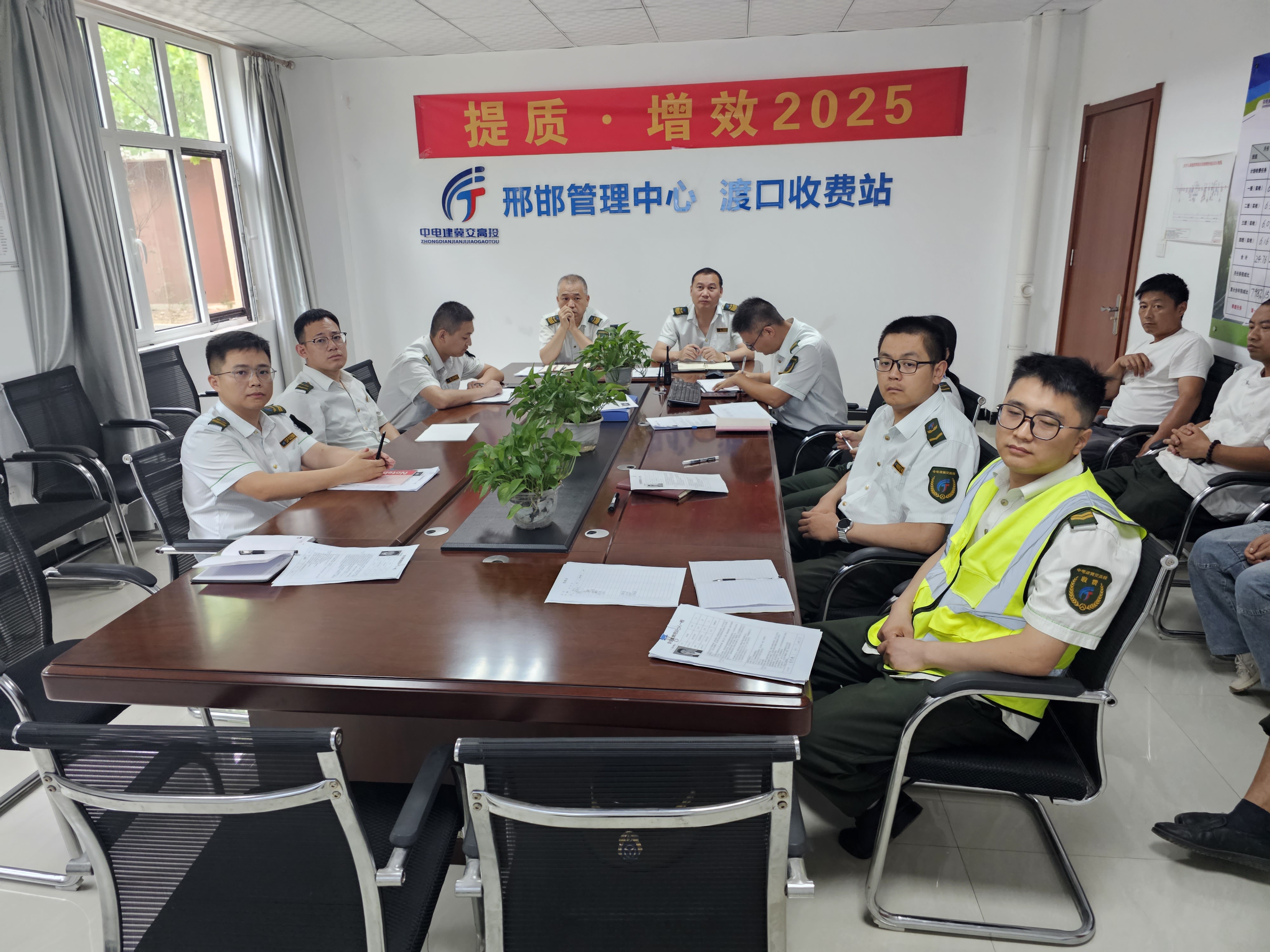 c92a388d24a17776806d9e3a45167b0.jpg c92a388d24a17776806d9e3a45167b0.jpg