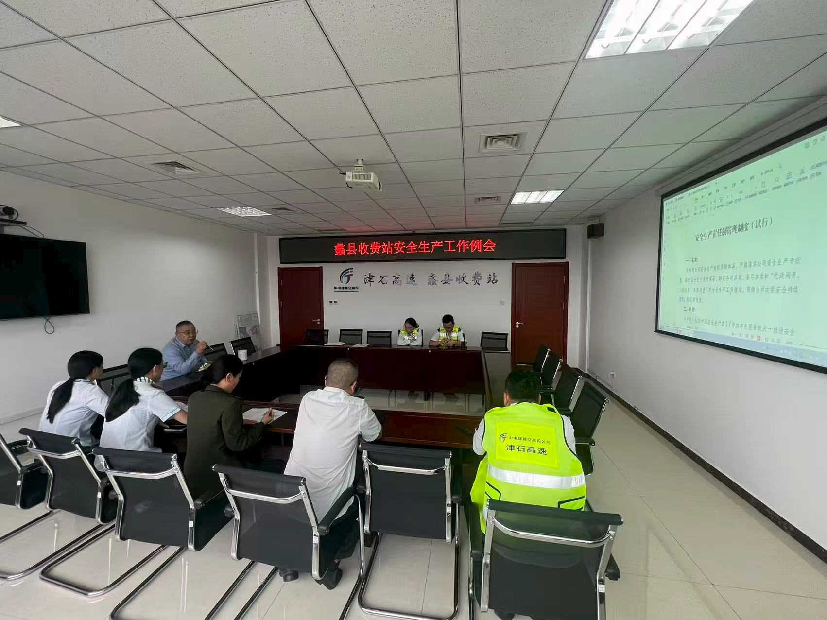 3c4ca948e45ecbaa83c4f6ee6ae6f56a.jpg 3c4ca948e45ecbaa83c4f6ee6ae6f56a.jpg