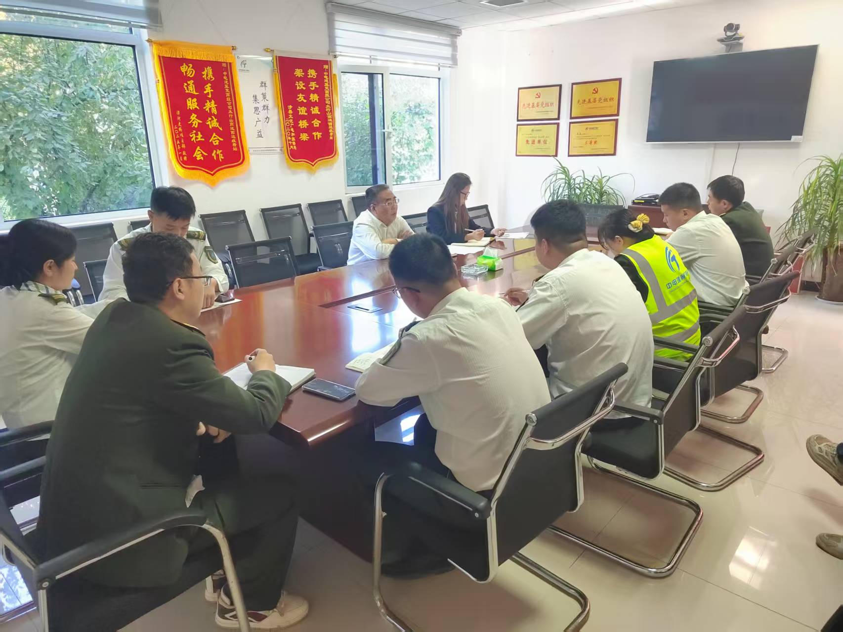 7113d195ad4fb25325e0b90fa3abbacc.jpg 7113d195ad4fb25325e0b90fa3abbacc.jpg