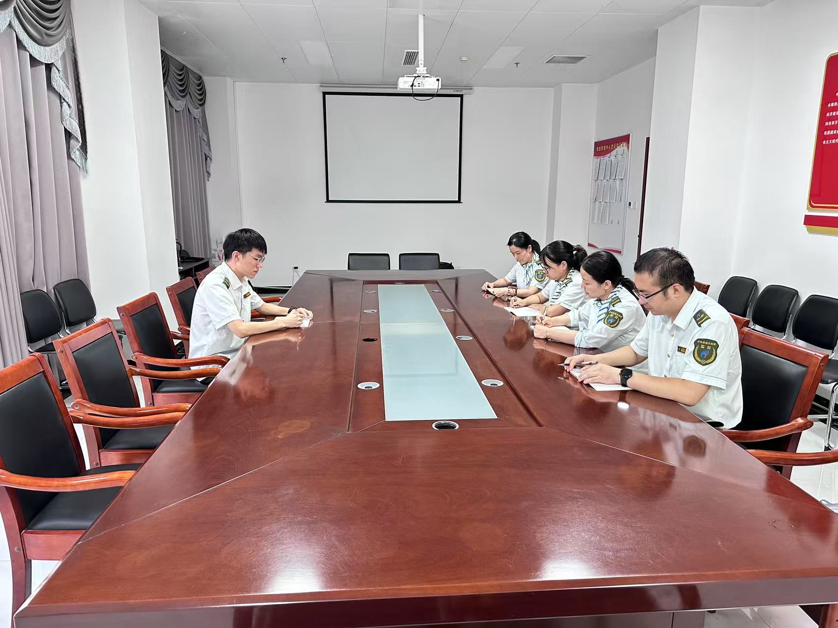 9ba3dcbce8c5a21eb09524a4518f5020.jpg 9ba3dcbce8c5a21eb09524a4518f5020.jpg